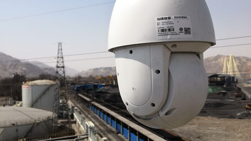 报警探头灵敏度调整，确保监控无死角**